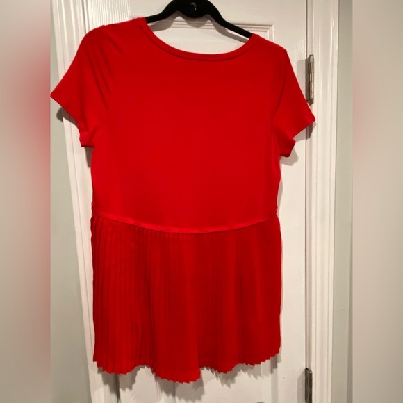 NWT Limited Size XL Red Short Sleeve V Neck Pleated Hem Flowy Tunic Stretch Top - Picture 8 of 13